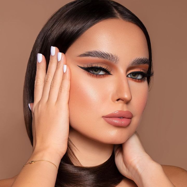 Profile Picture of julia 🤍 (@julia.model_official) on Tiktok