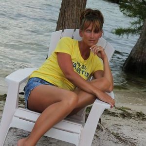 Profile Picture of Sandra Ashley Benson (@s.benson68) on Myspace