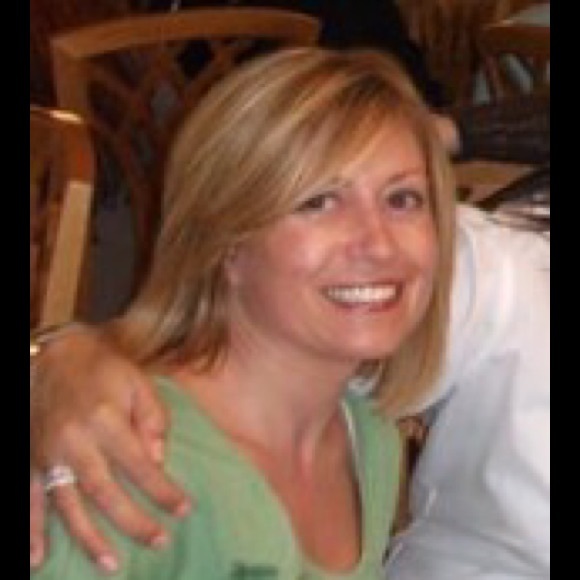 Profile Picture of Melissa Campanelli (@missycampy) on Poshmark