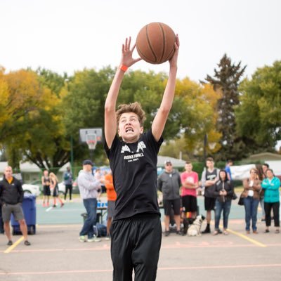 Profile Picture of Jesse Gilbertson (@JesseG_3) on Twitter