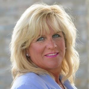 Profile Picture of RE/MAX (@StephanieHaley2) on Twitter