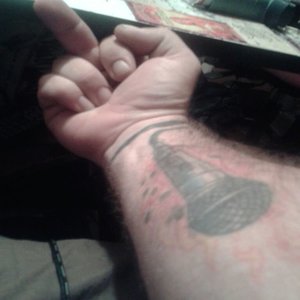 Profile Picture of Tom Crews (@tombelushi) on Myspace