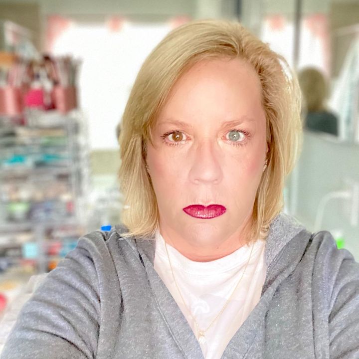 Profile Picture of Robin Kreski (@robinkreski) on Tiktok