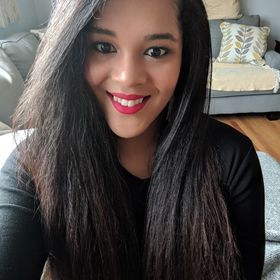 Profile Picture of Hazel Acevedo (@sassyshimmerart) on Pinterest