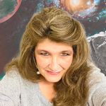 Profile Picture of Lisa Acklen Johnson (@oldcrazyleeza) on Instagram