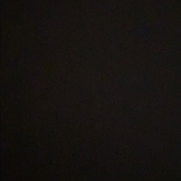 Profile Picture of Amanda D (@aduongle) on Poshmark