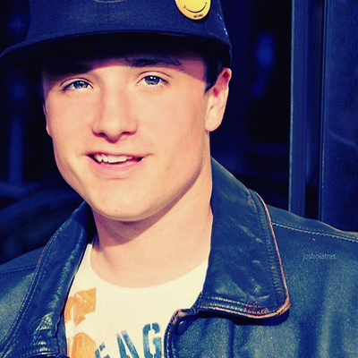 Profile Picture of Come Back, Damon :'( (@demipottergod) on Twitter