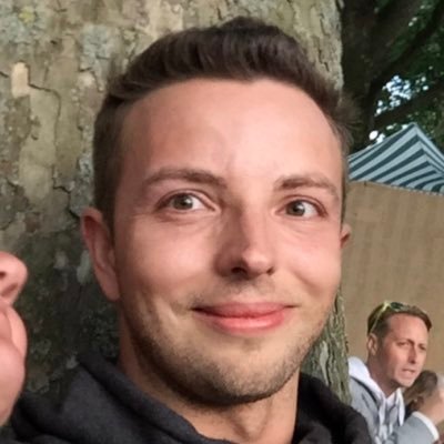 Profile Picture of Tom Brookes (@ActualNewsTom) on Twitter