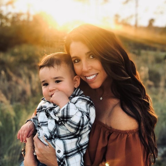 Profile Picture of Jenny Carter (@jennycarter1) on Poshmark