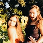 C A R ☻ L I N E, caro, carl - Instagram Profile Picture of C A R ☻ L I N E, caro, carl (@carolinecurrent) on Instagram