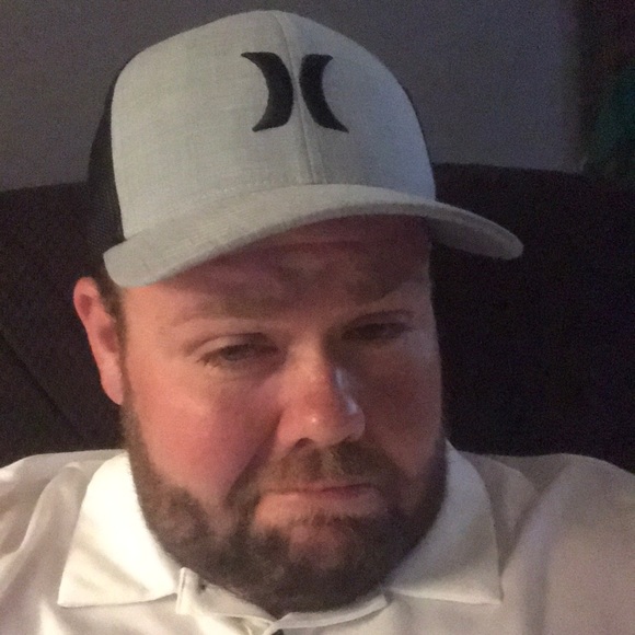 Profile Picture of Bryan Mackley (@bmack82) on Poshmark