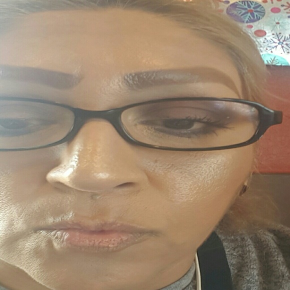 Profile Picture of Carmen Vasquez (@sbalexa) on Poshmark