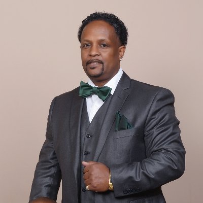 Profile Picture of Edwin Robinson (@EdwinRo47611967) on Twitter