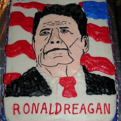 Profile Picture of Aaron Vaughn (@battlewad) on Twitter