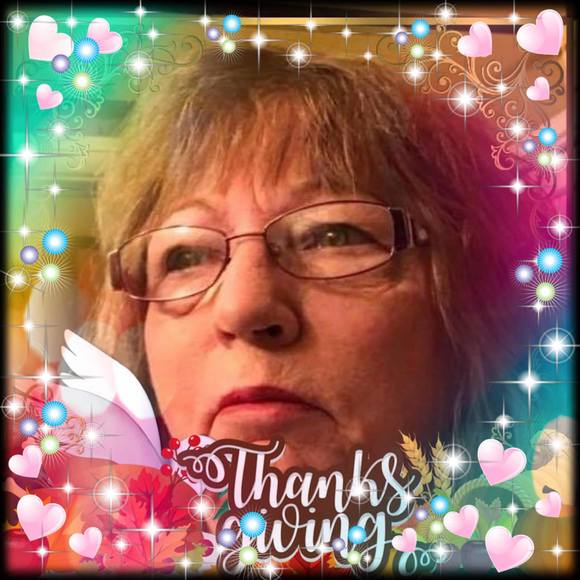 Profile Picture of Katie Klarowski (@katieklarowski) on Poshmark