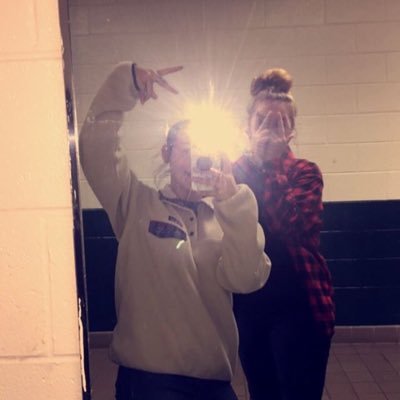 Profile Picture of Bailey Cain (@baileycain14) on Twitter