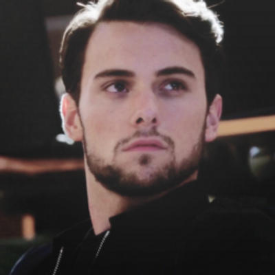 Profile Picture of connor hampton ♡ (@TeamHTGAWM) on Twitter