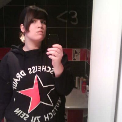 Lisa Mc Kinley - Twitter Profile Picture of Lisa Mc Kinley (@lisamckinley) on Twitter