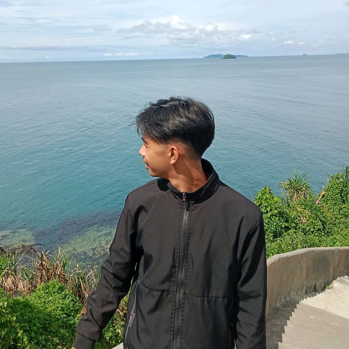 Profile Picture of Ivan Lorenz (@r7nce) on Tiktok