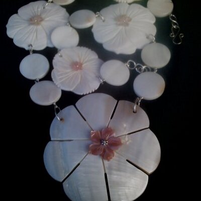 Profile Picture of Michelle Heath (@sorcererstone1) on Twitter