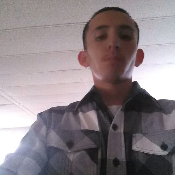 Profile Picture of Alejandro Calvillo (@alejandrocalvil) on Poshmark