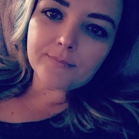 Profile Picture of Christi Richards (@christilin) on Pinterest
