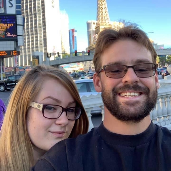 Profile Picture of Jeremy Anaya (@jeremyanaya) on Poshmark