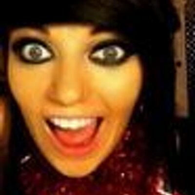 Profile Picture of Clotilde Combs (@Clinton_Lrk) on Twitter