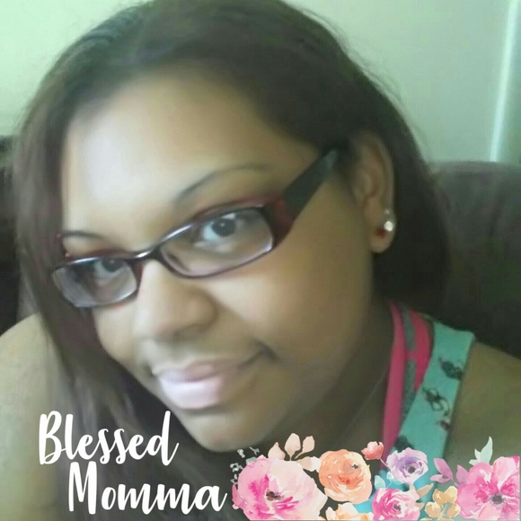 Profile Picture of Toni Eychner (@poohbear198630) on Poshmark