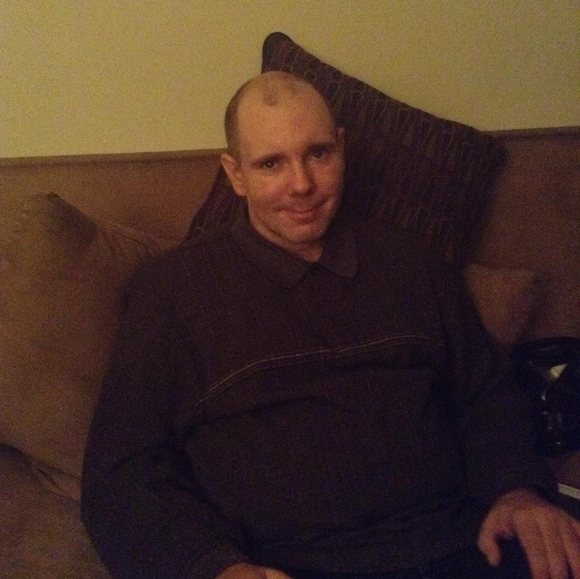 Profile Picture of Patrick Quinn (@patjoequinn) on Poshmark