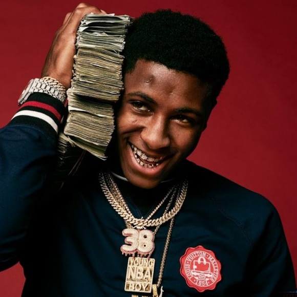 Profile Picture of Vincent Cernuto (@cernuvin000) on Poshmark