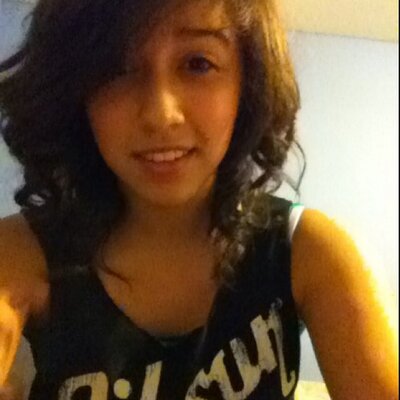 Profile Picture of Cristal Castaneda (@Cristola_) on Twitter