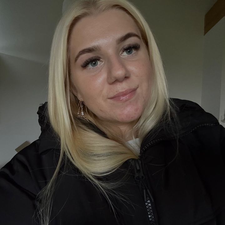 Profile Picture of Julie Gottlob (@juliegottlob) on Tiktok