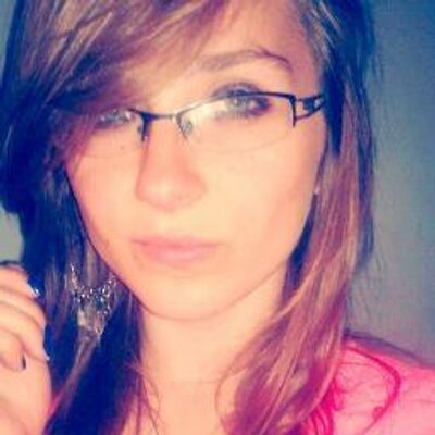 Profile Picture of Déborah  Nathan (@DeborahNathaan) on Twitter