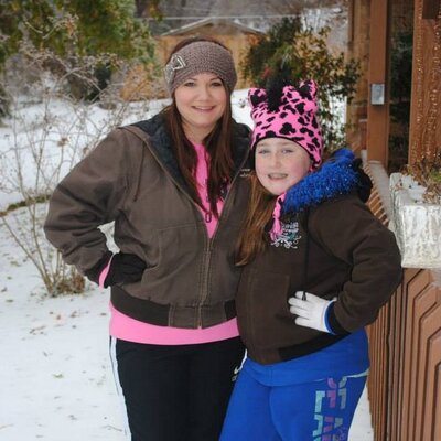 Profile Picture of Hanna Holcomb (@HannaHolcomb) on Twitter