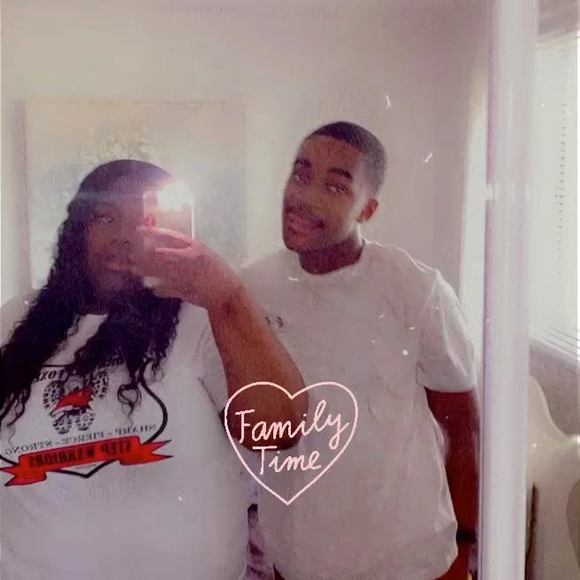 Profile Picture of Serenity Williams (@serenityw16) on Poshmark