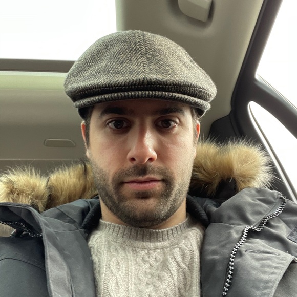 Profile Picture of Michael Grasso (@michaelgrass808) on Poshmark