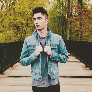 Profile Picture of Bryan Bailey (@whatupbry) on Instagram