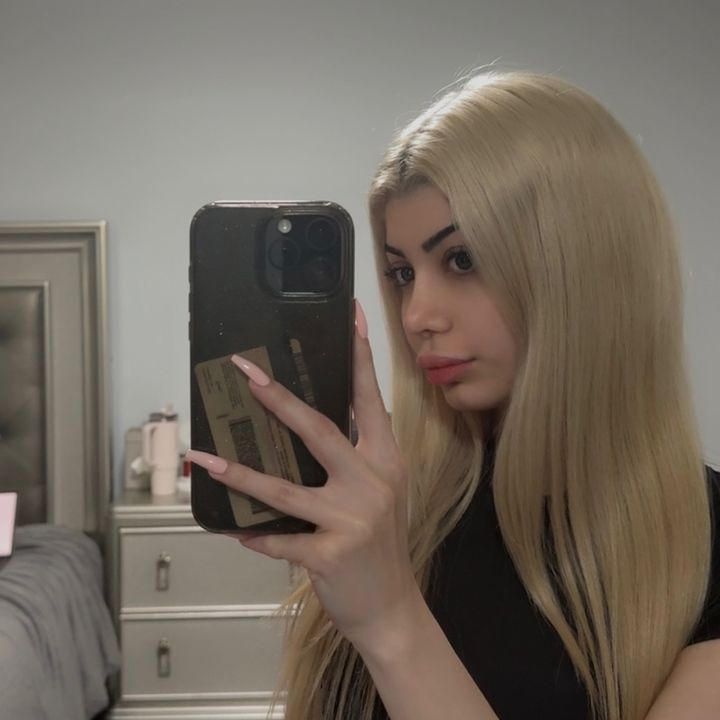 lil - Tiktok Profile Picture of lil (@lilia_navasartian) on Tiktok