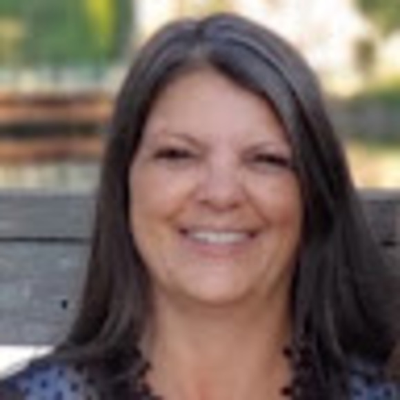 Erika Atkins - Poshmark Profile Picture of Erika Atkins (@kumpunen1968) on Poshmark