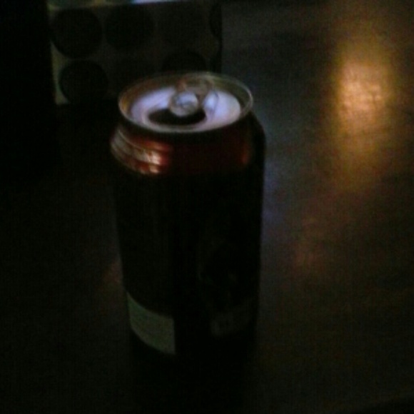 Profile Picture of Scarlet Fowler (@notelling) on Poshmark