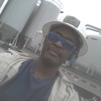 Profile Picture of Nathaniel Irving (@natirving25) on Twitter