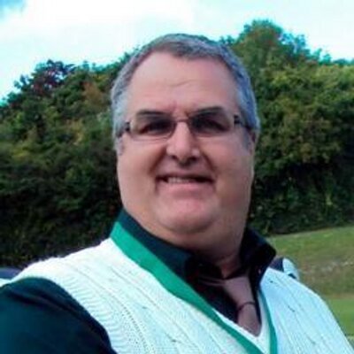 Profile Picture of Derek Dingle (@DerekDingleGB) on Twitter