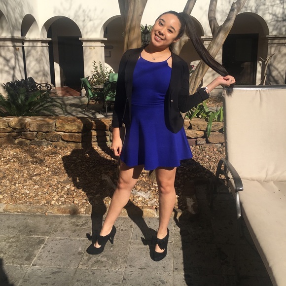 Profile Picture of Isabelle Galvan (@isabelle_galvan) on Poshmark