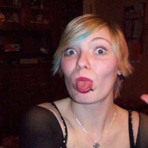 Profile Picture of Ruth-lea Stölting (@421546270) on Myspace