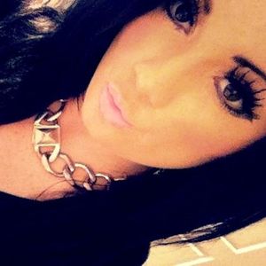 Profile Picture of Louise White (@barbzii_doll) on Myspace