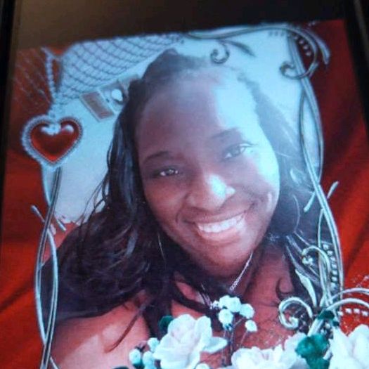 Profile Picture of danny (@daniellemouton7) on Tiktok