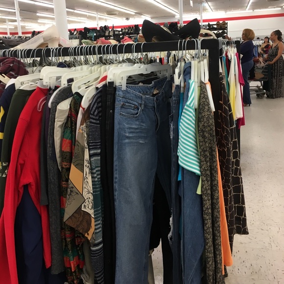 Naomi Parker - Poshmark Profile Picture of Naomi Parker (@blackbeltdiva) on Poshmark