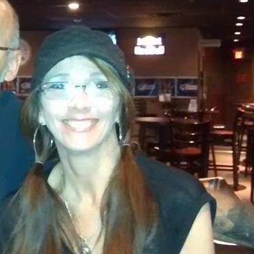 Profile Picture of Denise Donnelly (@Dee_N_Leo) on Twitter