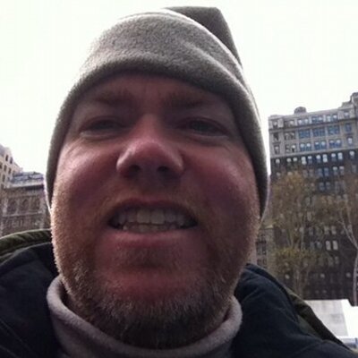 Profile Picture of Christopher Bergen (@oceanbuddha) on Twitter